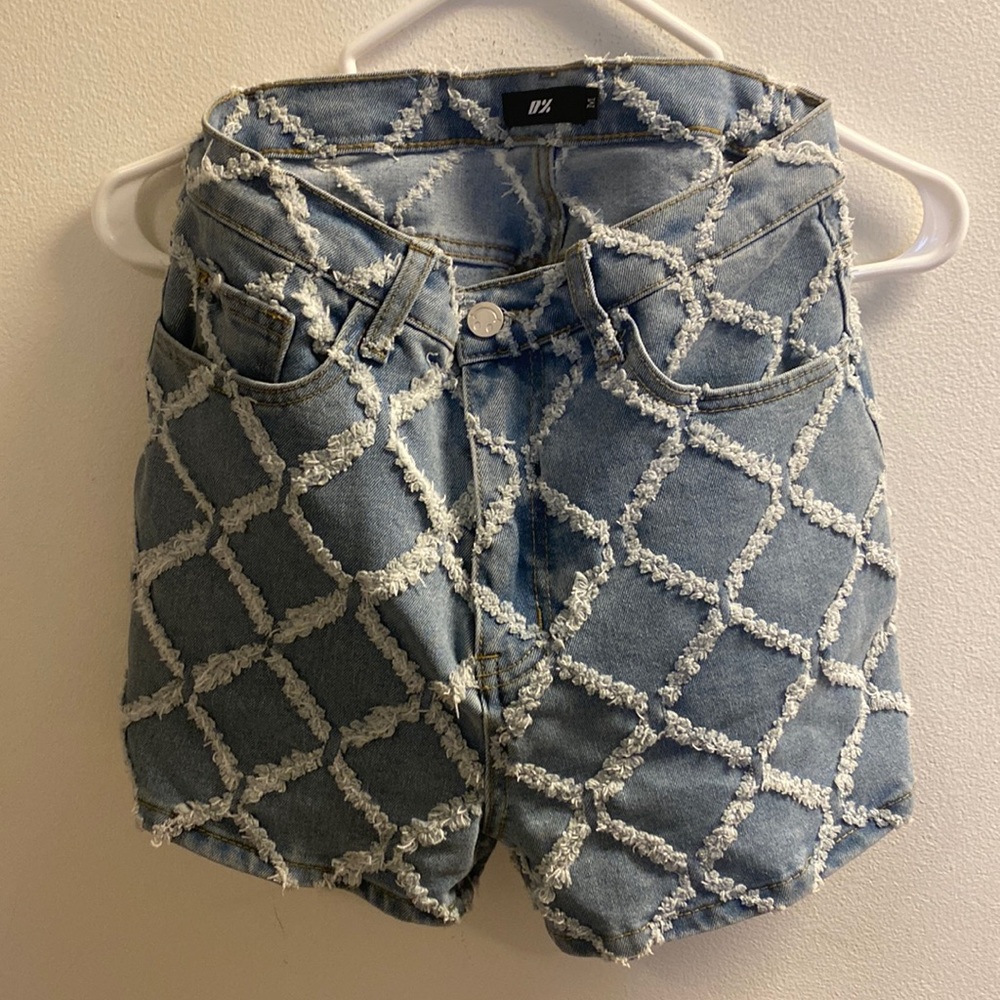 Pattern Short Jeans
